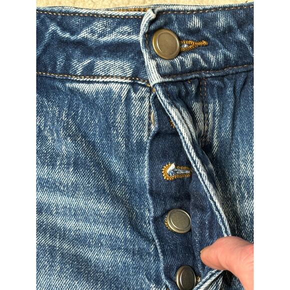 Good American High Rise Distressed Bombshell Jean Shorts Frayed Hem Button Fly 6 - Picture 3 of 8